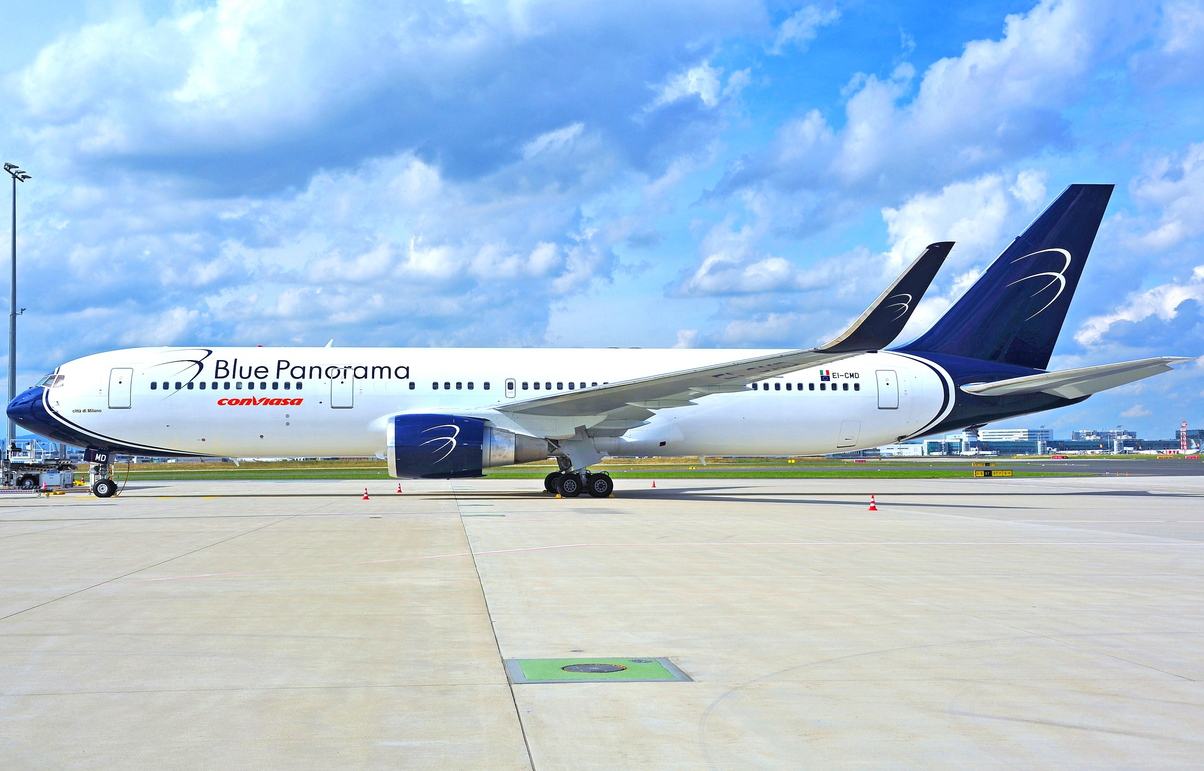 Blue Panorama (Italien), EI-CMD