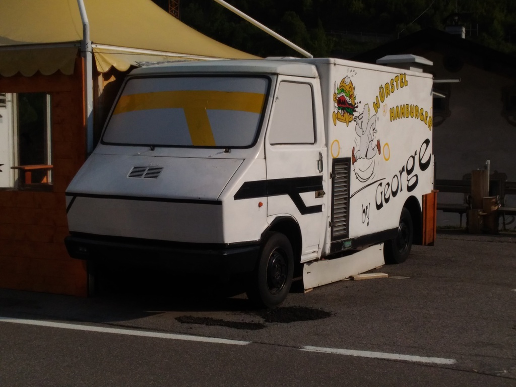 lq85ocla.jpg