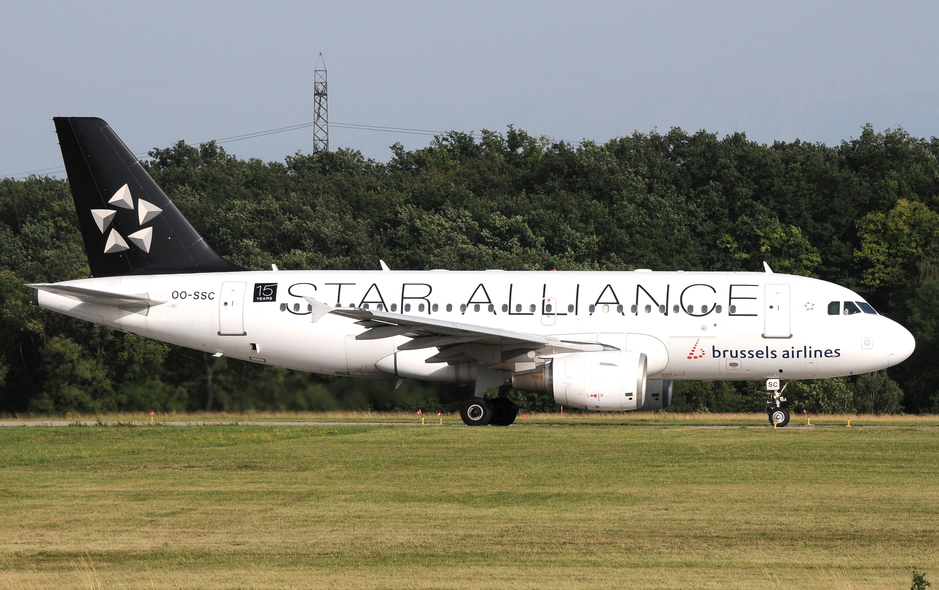 Brussels Airlines (Belgien), OO-SNC  "Star Alliance Colours"
