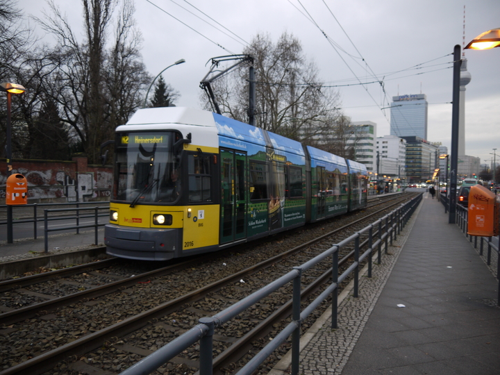 2016, M2, Hst. Mollstraße/Prenzlauer Allee