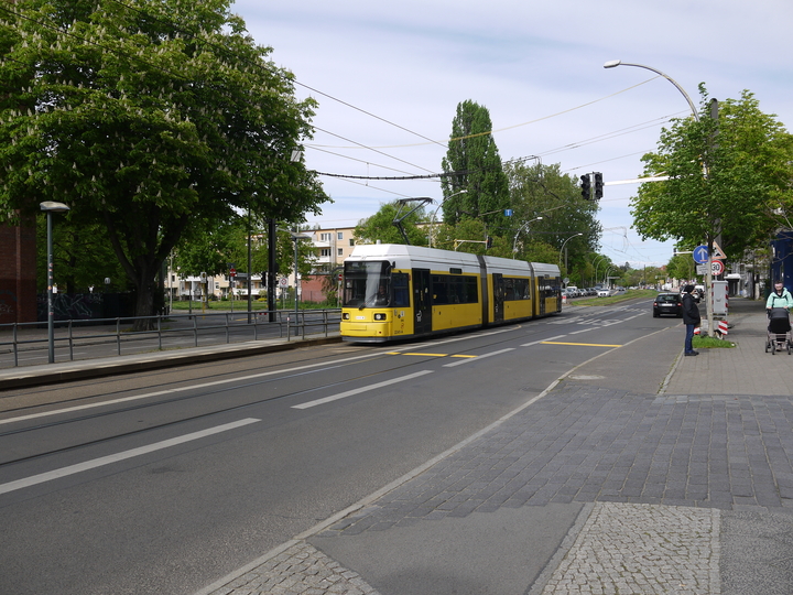 2041 > 2241, 63, Hst. S-Bhf. Köpenick