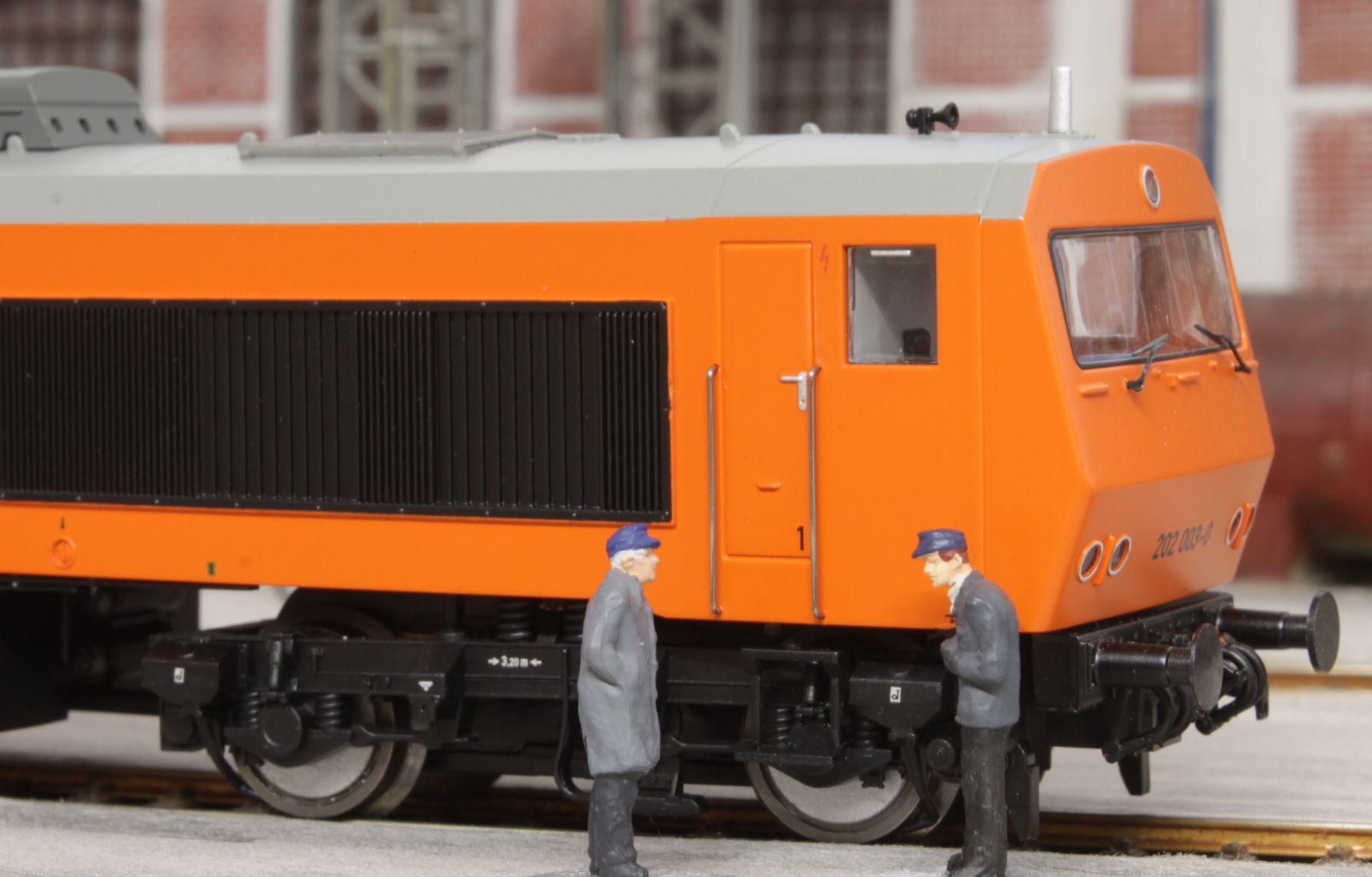 202 003 Versuchslok Henschel BBC