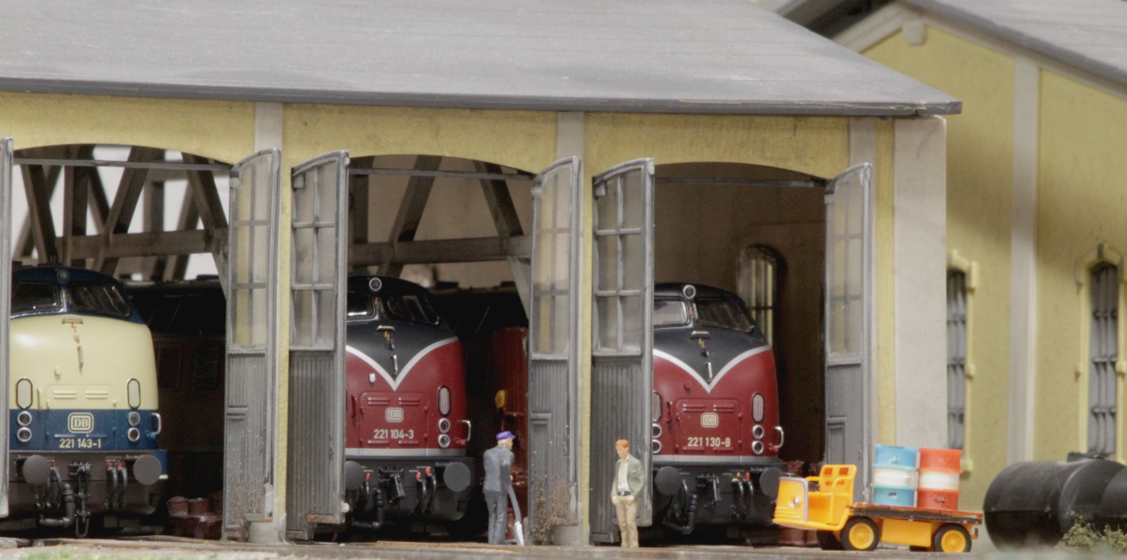 Br 221 im Dieselhaus