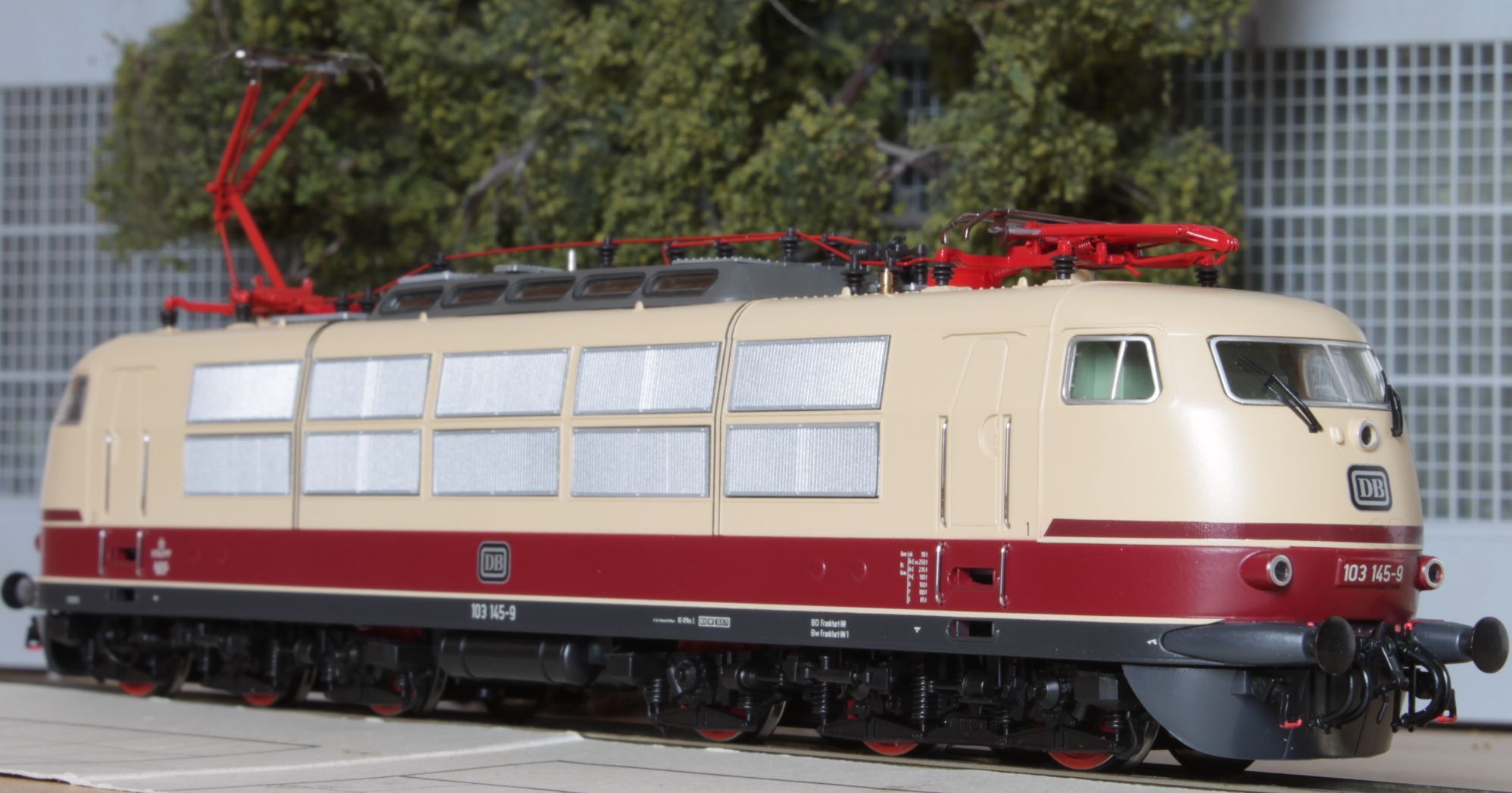 103 145-9 DB - Roco