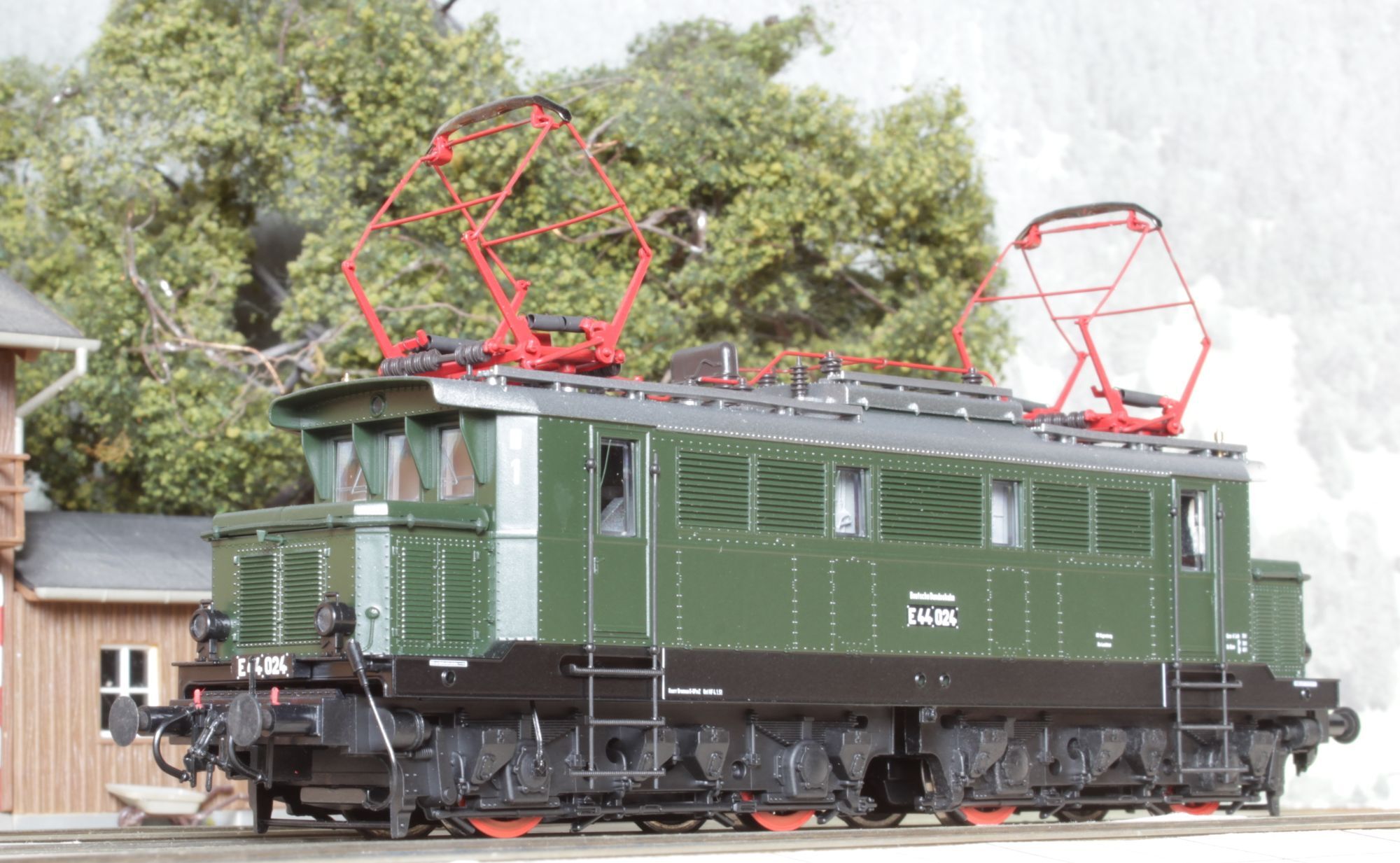 E 44 024 DB - Roco