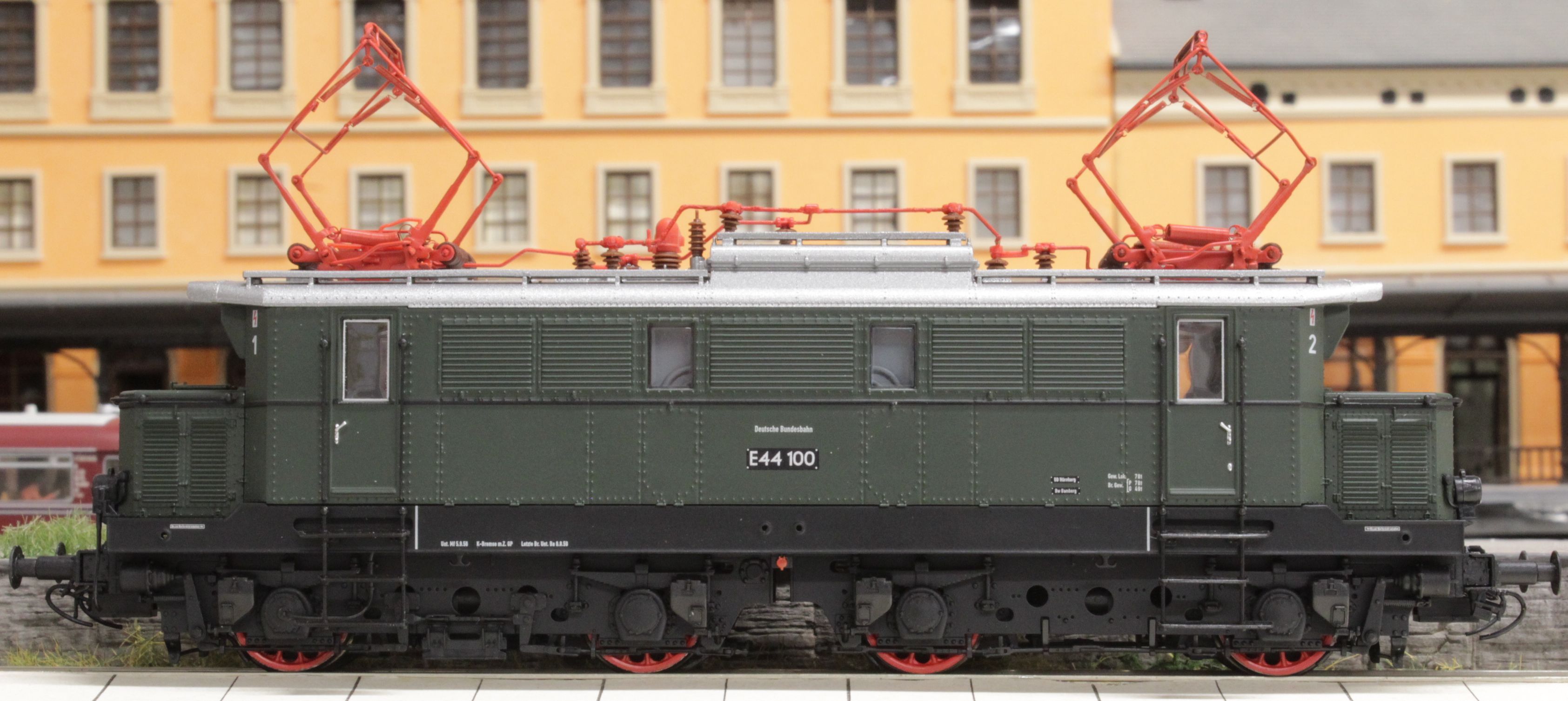 E 44 100 DB - Brawa