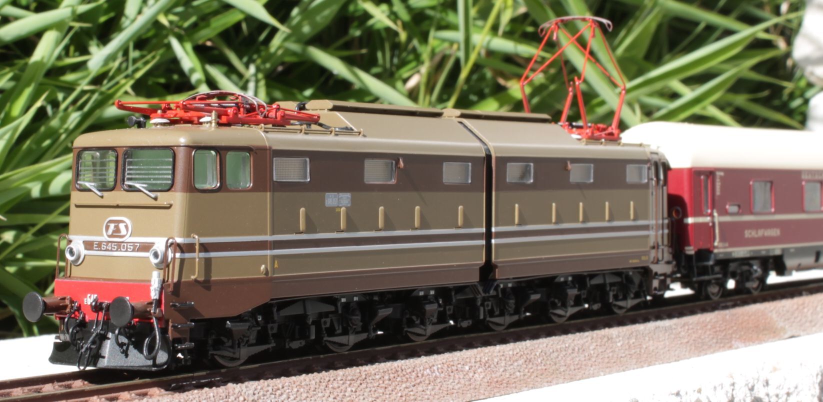 E.645.057 FS - ACME
