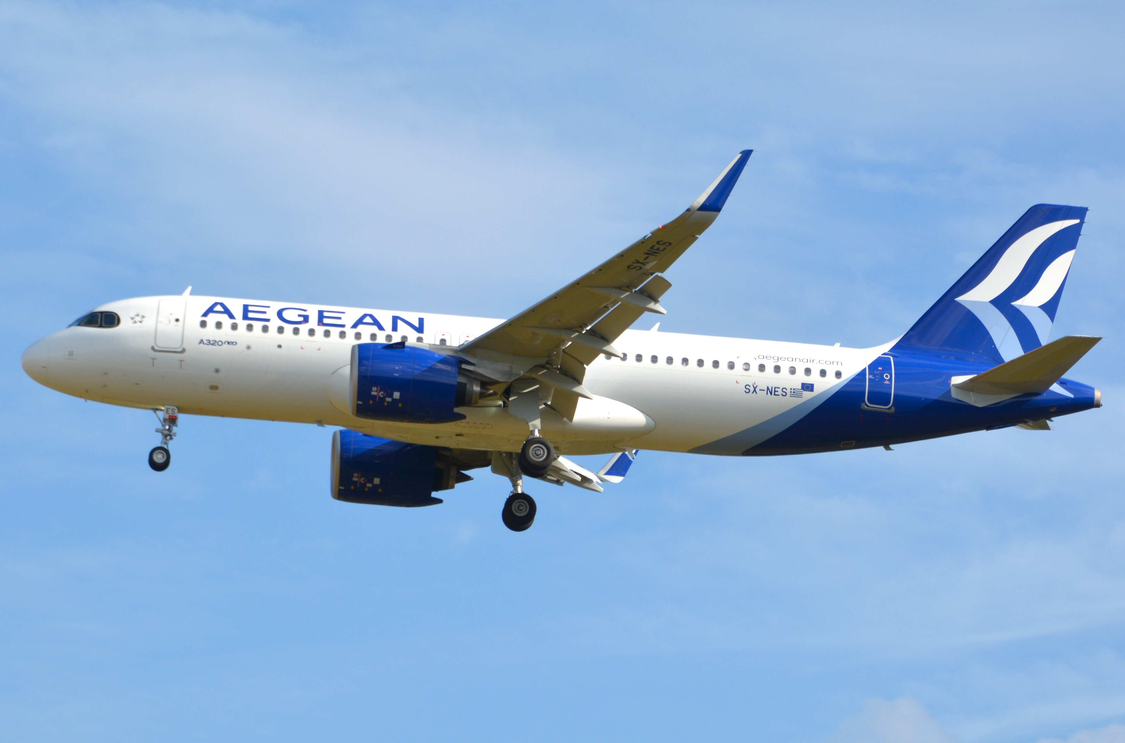 Aegean Airlines (Griechenland), SX-NES