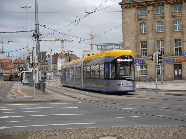 1011, 10E, Hst. Hauptbahnhof/Westseite
